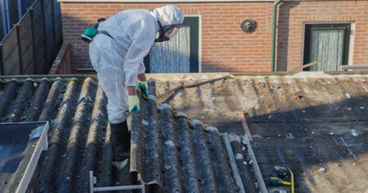 Can Builders Legally Remove Asbestos? Know the Rules