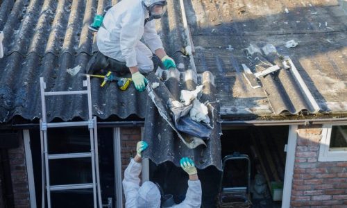 Can Builders Legally Remove Asbestos?